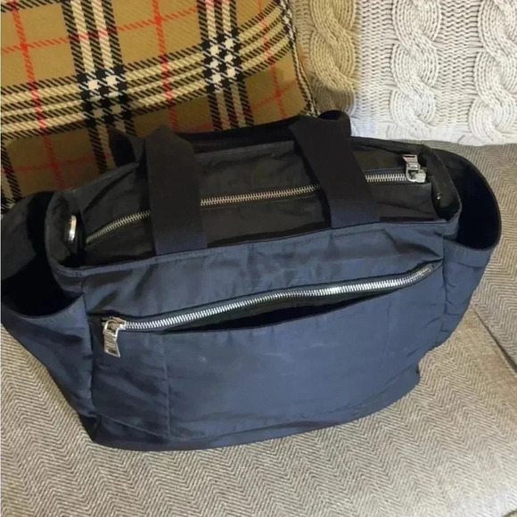 $2,300 PRADA Black Nylon Baby Bag/Diaper Bag/Designer Logo Handbag Lux Tote Bag - Picture 4 of 17